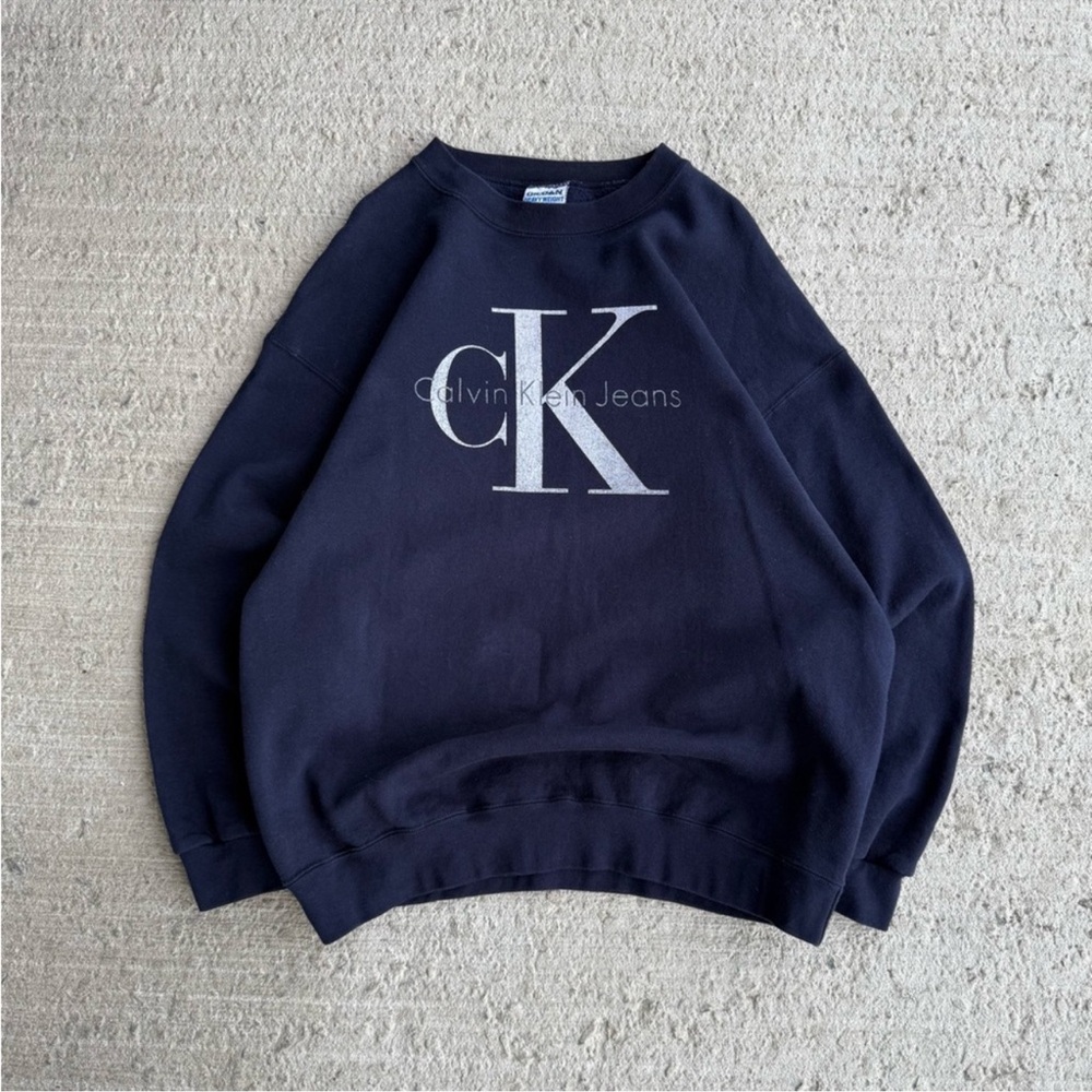 VTG Calvin Klein navy crewneck
